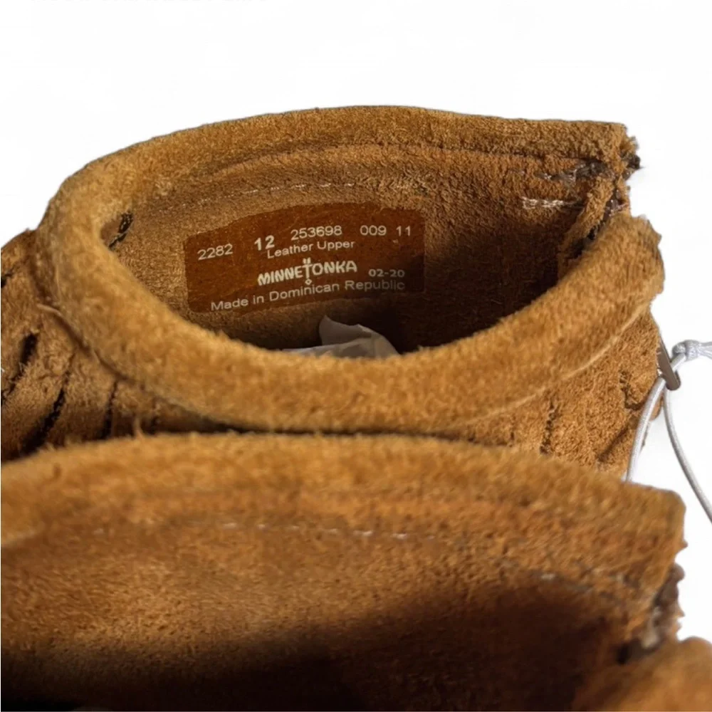 Minnetonka Kid’s/Children's Back Zipper Fringe Boot Tan 12